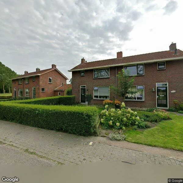 Straatbeeld van Hoofdweg 11, 8814JW Zweins