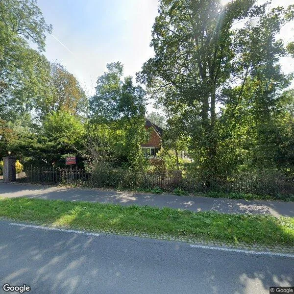 Straatbeeld van Hoofdweg 156, 1175LD Lijnden