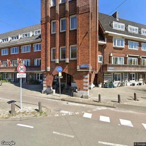 Straatbeeld van Hoofdweg 2A-H, 1058BC Amsterdam