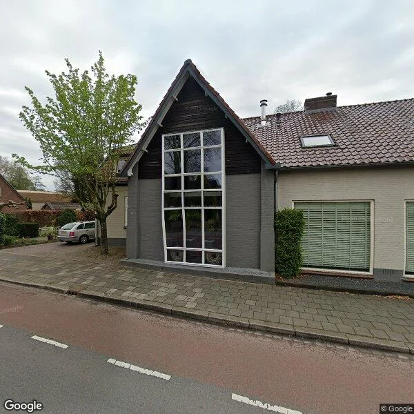 Straatbeeld van Hoofdweg 52, 7371AJ Loenen