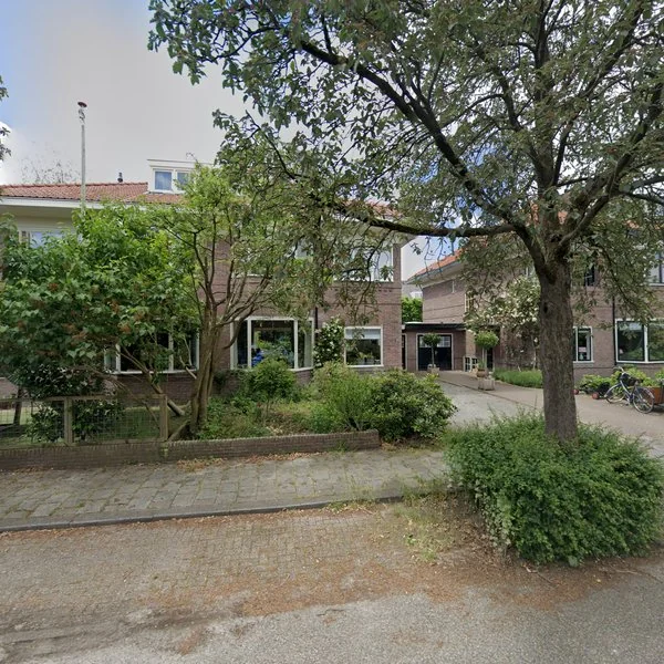 Straatbeeld van Hooftlaan 21, 1401EB Bussum