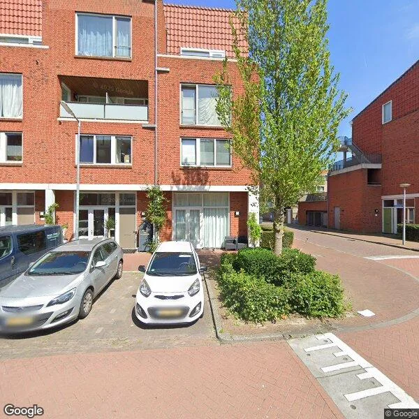 Straatbeeld van Hooftstraat 121, 1813XP Alkmaar