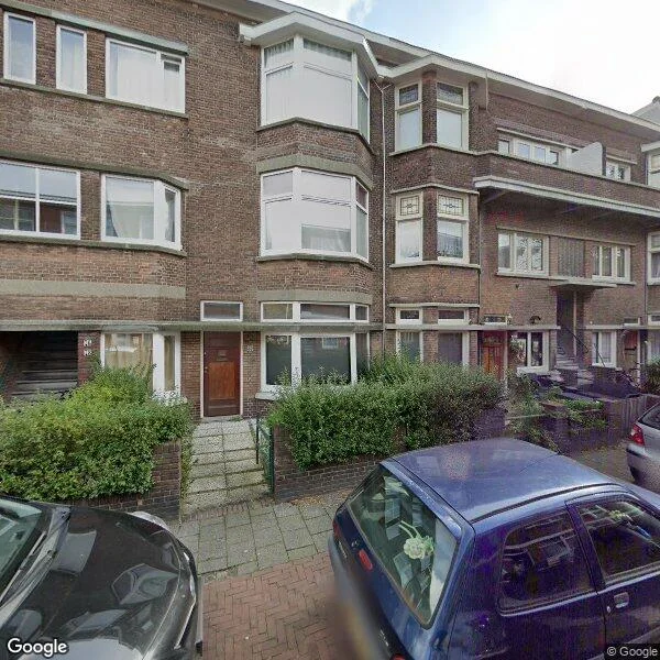 Straatbeeld van Hoog Buurlostraat 84, 2573JB Den Haag