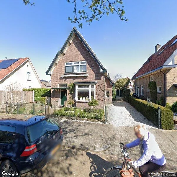 Straatbeeld van Hoogakkerlaan 8, 7314EL Apeldoorn