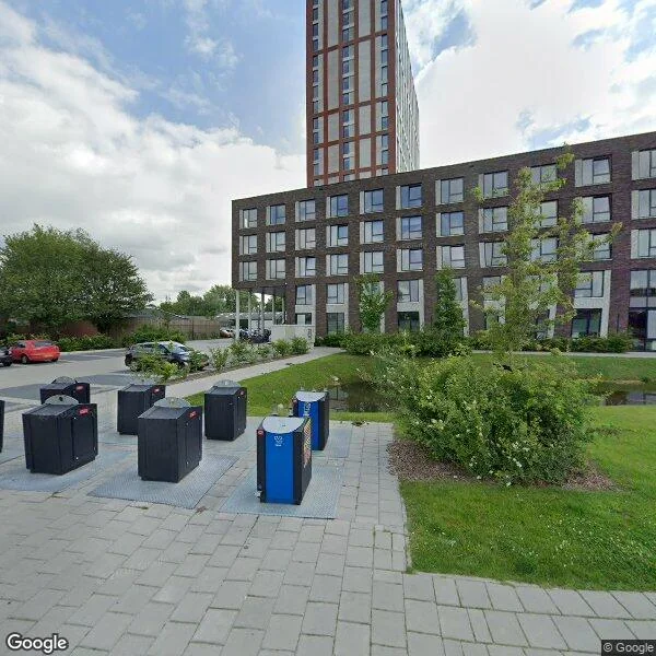 Straatbeeld van Hoogeweg 1-201, 9746TN Groningen
