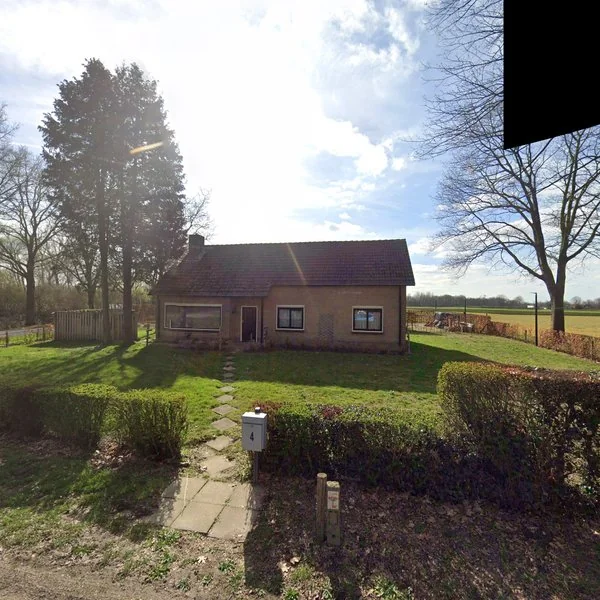 Straatbeeld van Hooghoutseweg 4, 5074NA Biezenmortel