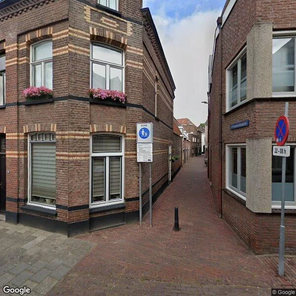 Straatbeeld van Hoogstraat 12A, 6001EV Weert