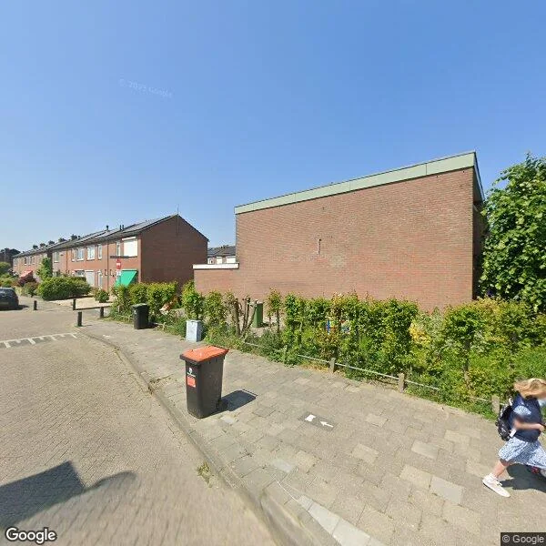 Straatbeeld van Hoogstraat 19, 4245KC Leerbroek