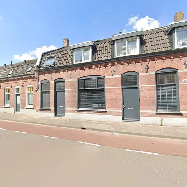 Straatbeeld van Hoogstraat 272, 5654NG Eindhoven