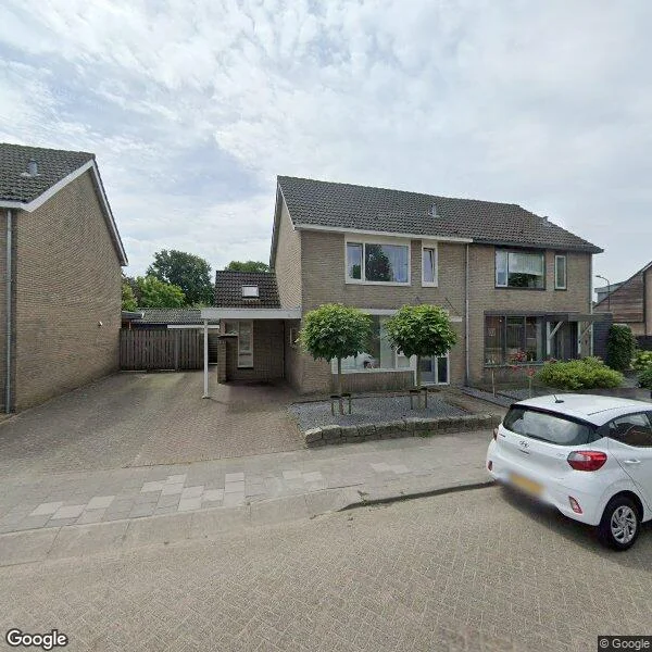 Straatbeeld van Hooimade 10, 4841RA Prinsenbeek