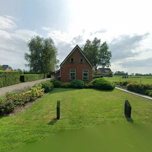 Straatbeeld van Hooiweg 33, 9825TE Lucaswolde