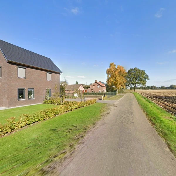 Straatbeeld van Houtbroek 7, 6039RL Stramproy