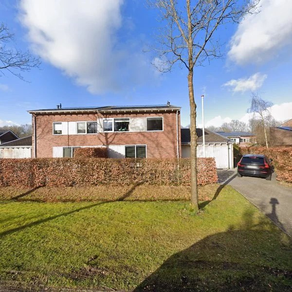 Straatbeeld van Houtlaan 97, 9403EW Assen