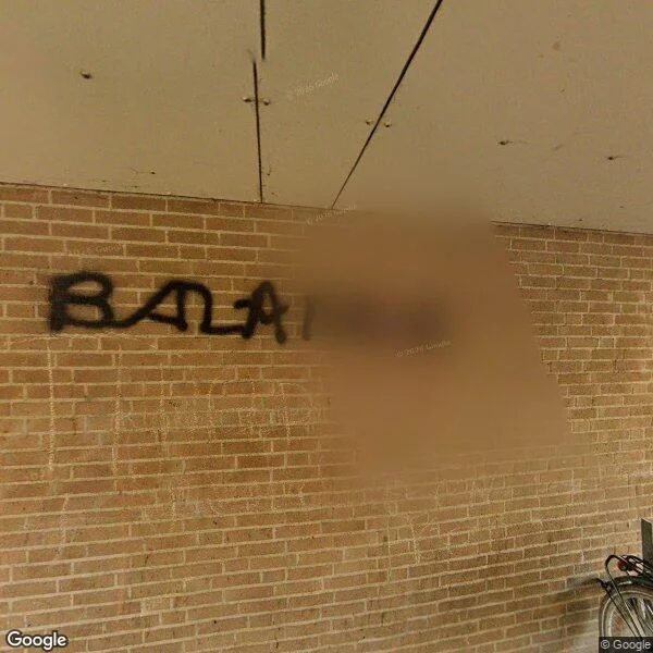 Straatbeeld van Houtrijkstraat 219, 1013VB Amsterdam