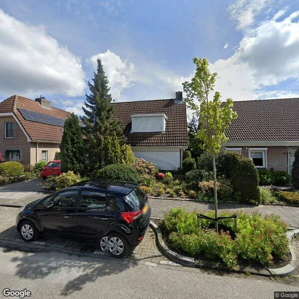 Straatbeeld van Hoveniersberg 121, 4708HG Roosendaal