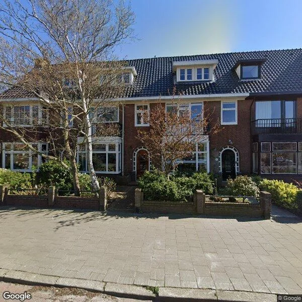 Straatbeeld van Huisduinerweg 10, 1782GZ Den Helder