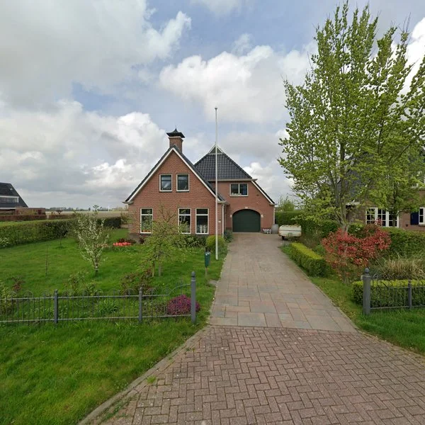 Straatbeeld van Huizingerweg 10, 9922PP Westeremden
