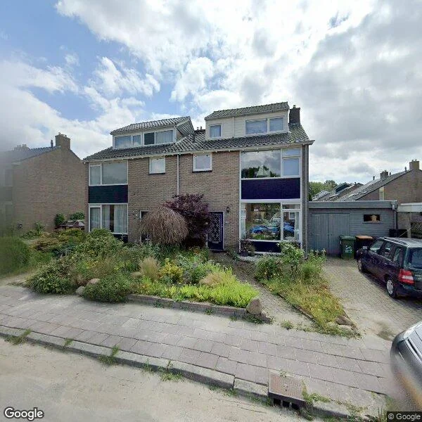 Straatbeeld van Hulstlaan 10, 9471RL Zuidlaren