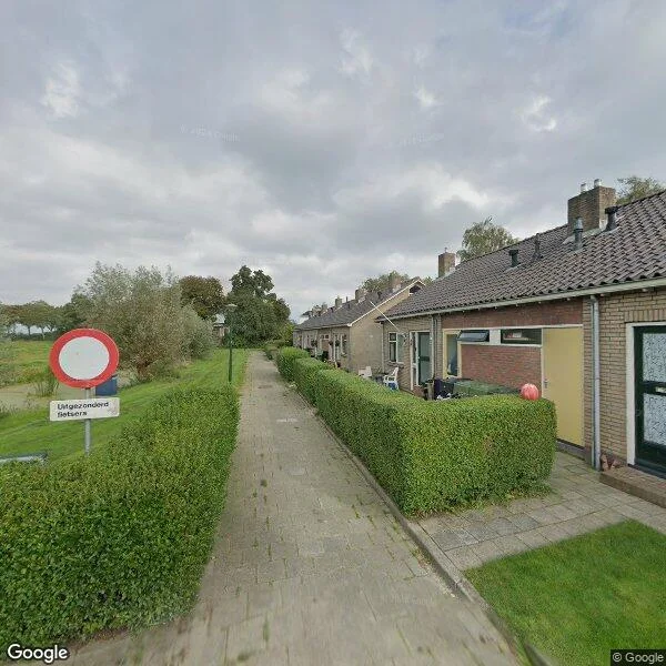 Straatbeeld van Idzerdaleane 48, 9024EH Weidum