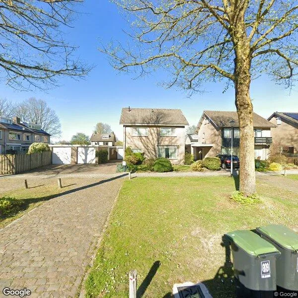 Straatbeeld van Iepenlaan 1, 5071CG Udenhout