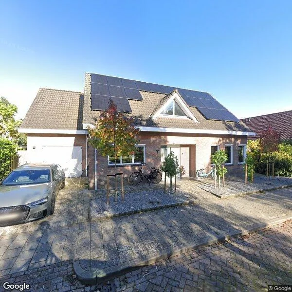 Straatbeeld van Iepenlaan 7, 4285DT Woudrichem