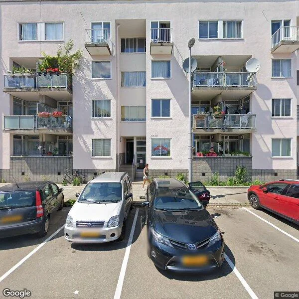 Straatbeeld van IJplein 466, 1021LX Amsterdam