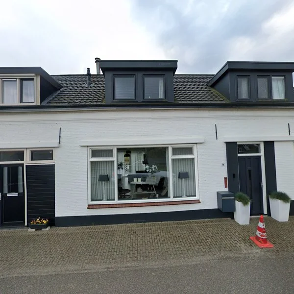 Straatbeeld van IJsseldijk 16, 8194LD Veessen