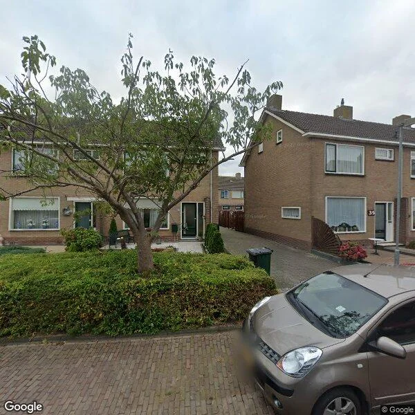 Straatbeeld van IJsselmeerweg 33, 1156CG Marken