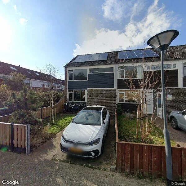 Straatbeeld van Ijsselstraat 28, 4388TX Oost-Souburg