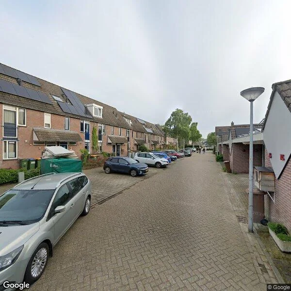 Straatbeeld van Indira Gandhisingel 13, 6716GE Ede