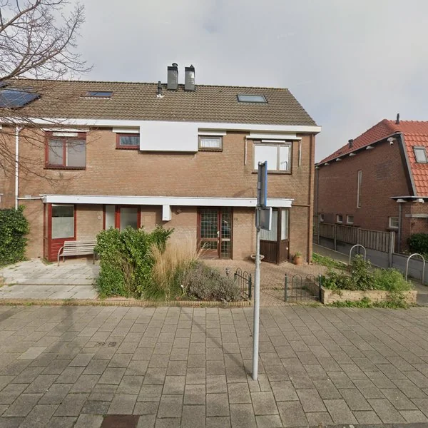 Straatbeeld van Irenestraat 49, 2685CA Poeldijk