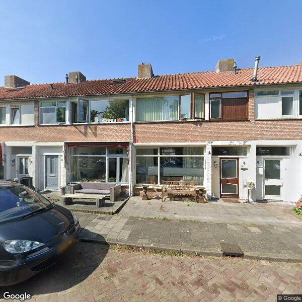 Straatbeeld van Irissenstraat 8, 2172TN Sassenheim