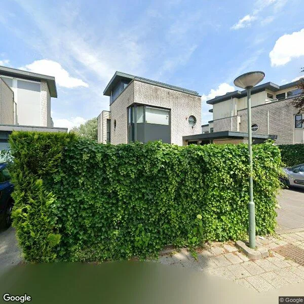 Straatbeeld van Iroko 141, 3315PN Dordrecht