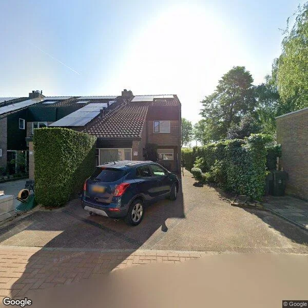 Straatbeeld van Israëlsdreef 32, 3262NA Oud-Beijerland