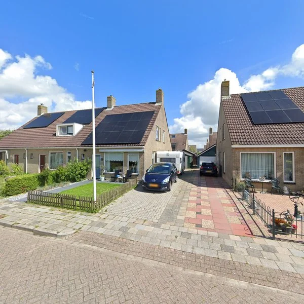 Straatbeeld van It Apelhôf 19, 9074BH Hallum
