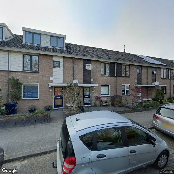 Straatbeeld van J. Boezerstraat 70, 2552DM Den Haag