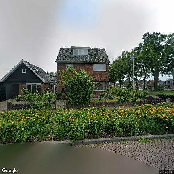 Straatbeeld van J H Kruisstraat 2, 8441BV Heerenveen