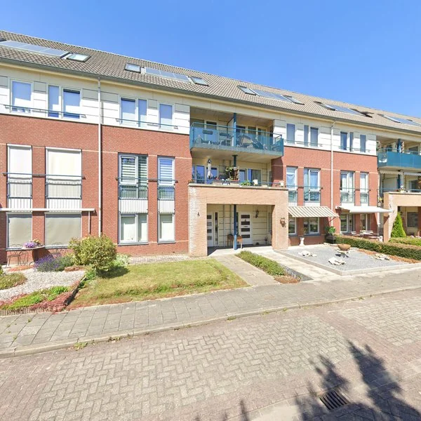Straatbeeld van J. van Zantenstraat 87, 4194VB Meteren