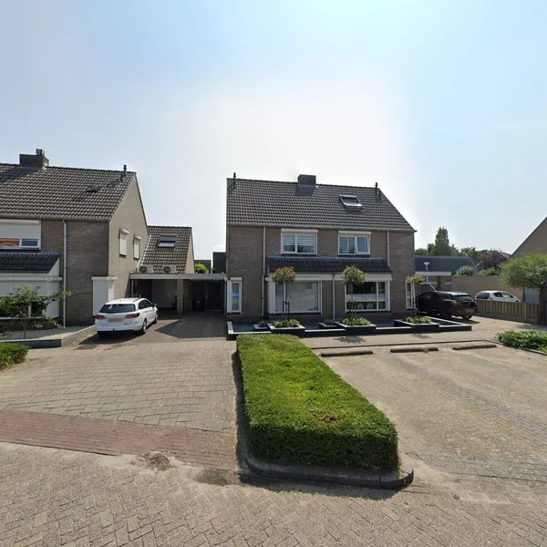 Straatbeeld van Jan de Witplein 5, 5324CT Ammerzoden