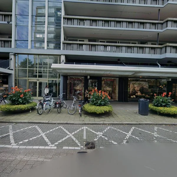 Straatbeeld van Jan Evertsenplaats 84, 3012HS Rotterdam
