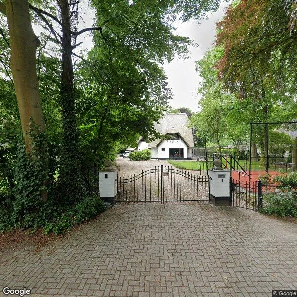 Straatbeeld van Jan van Riemsdijklaan 1, 8181PL Heerde