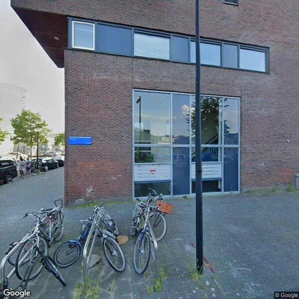 Straatbeeld van Janusz Korczakstraat 20, 1102JN Amsterdam