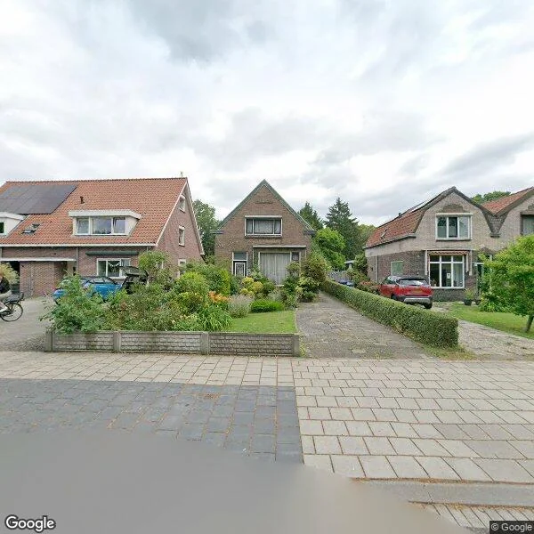 Straatbeeld van Jeroen Boschlaan 32, 3331HS Zwijndrecht