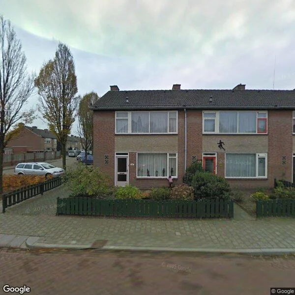 Straatbeeld van Joeri Gagarinstraat 12, 5351HC Berghem