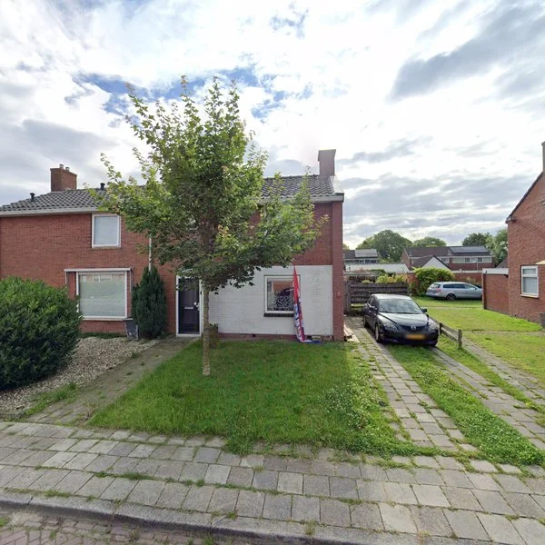 Straatbeeld van Joh Westrastraat 9, 9883RK Oldehove