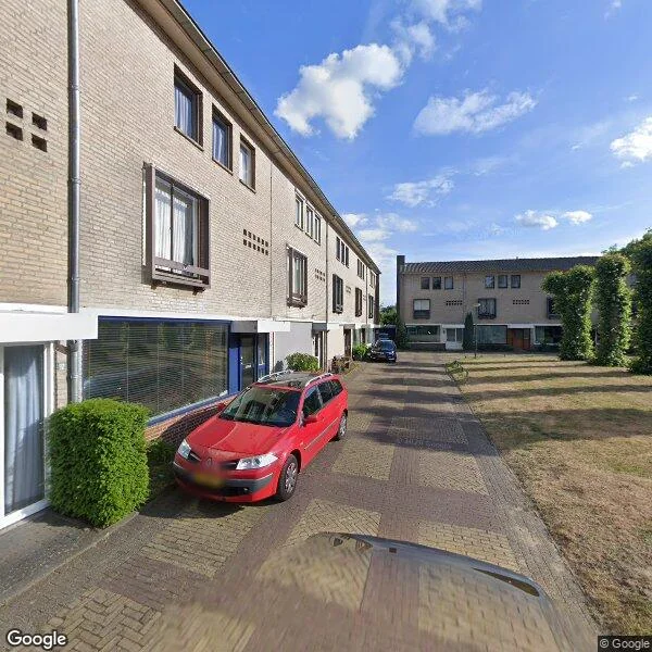 Straatbeeld van Johan Frisoplein 12, 5271AP Sint-Michielsgestel