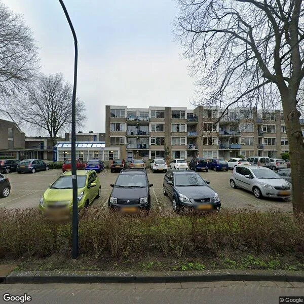 Straatbeeld van Johan Limpersplantsoen 92, 2025EK Haarlem