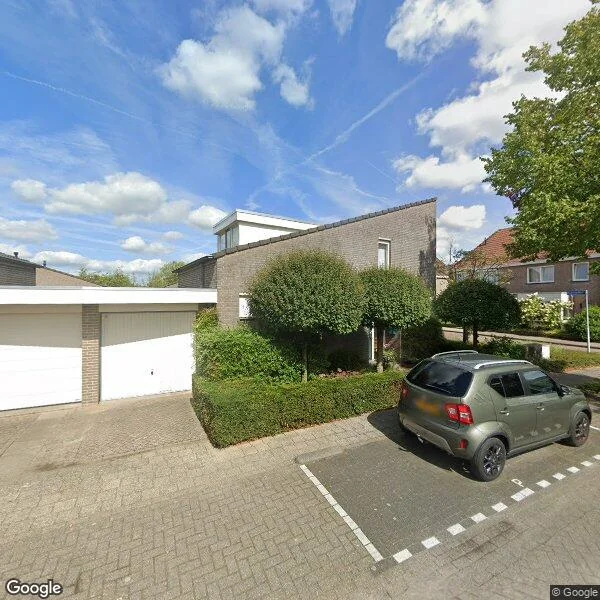 Straatbeeld van Johan van Oldenbarneveltlaan 22, 4871HA Etten-Leur