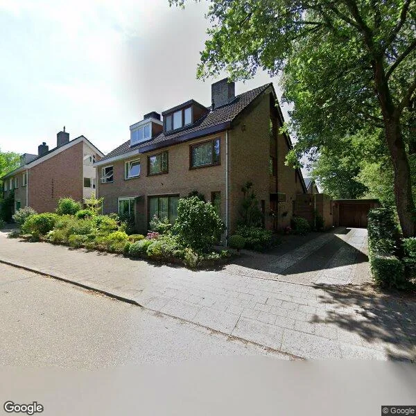 Straatbeeld van Johann Strausslaan 10, 5583XX Waalre