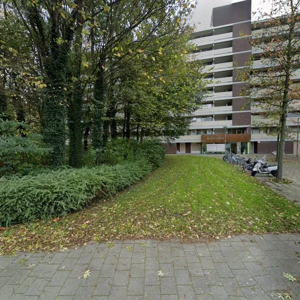 Straatbeeld van Joliotplaats 442, 3069TM Rotterdam